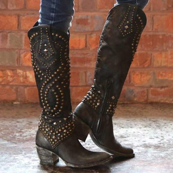 Drune - Hohe Stiefel Mit Metallnieten Und Kobigem Absatz