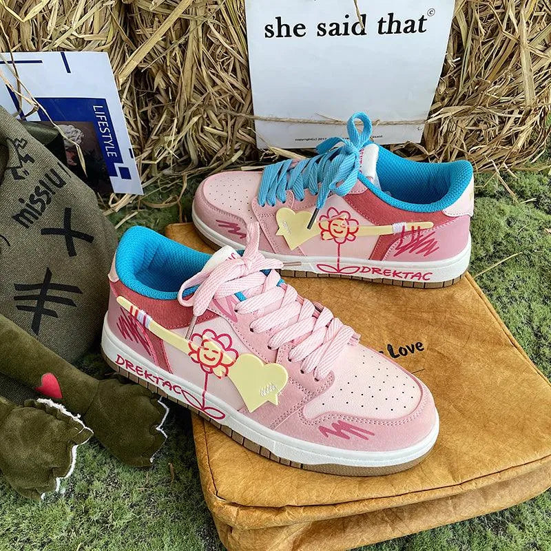 Drune | Bunte Sneakers mit einzigartigen Details