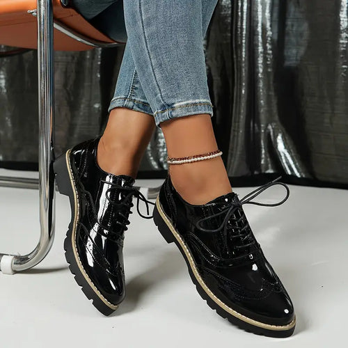 Drune | Lackschuhe Im Oxford Stil Mit Klobiger Sohle Für Damen
