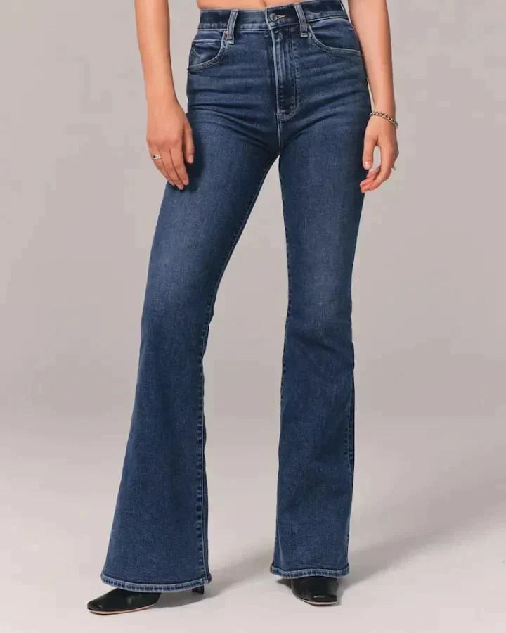 Drune | Bootcut Jeans mit Shaping-Effekt