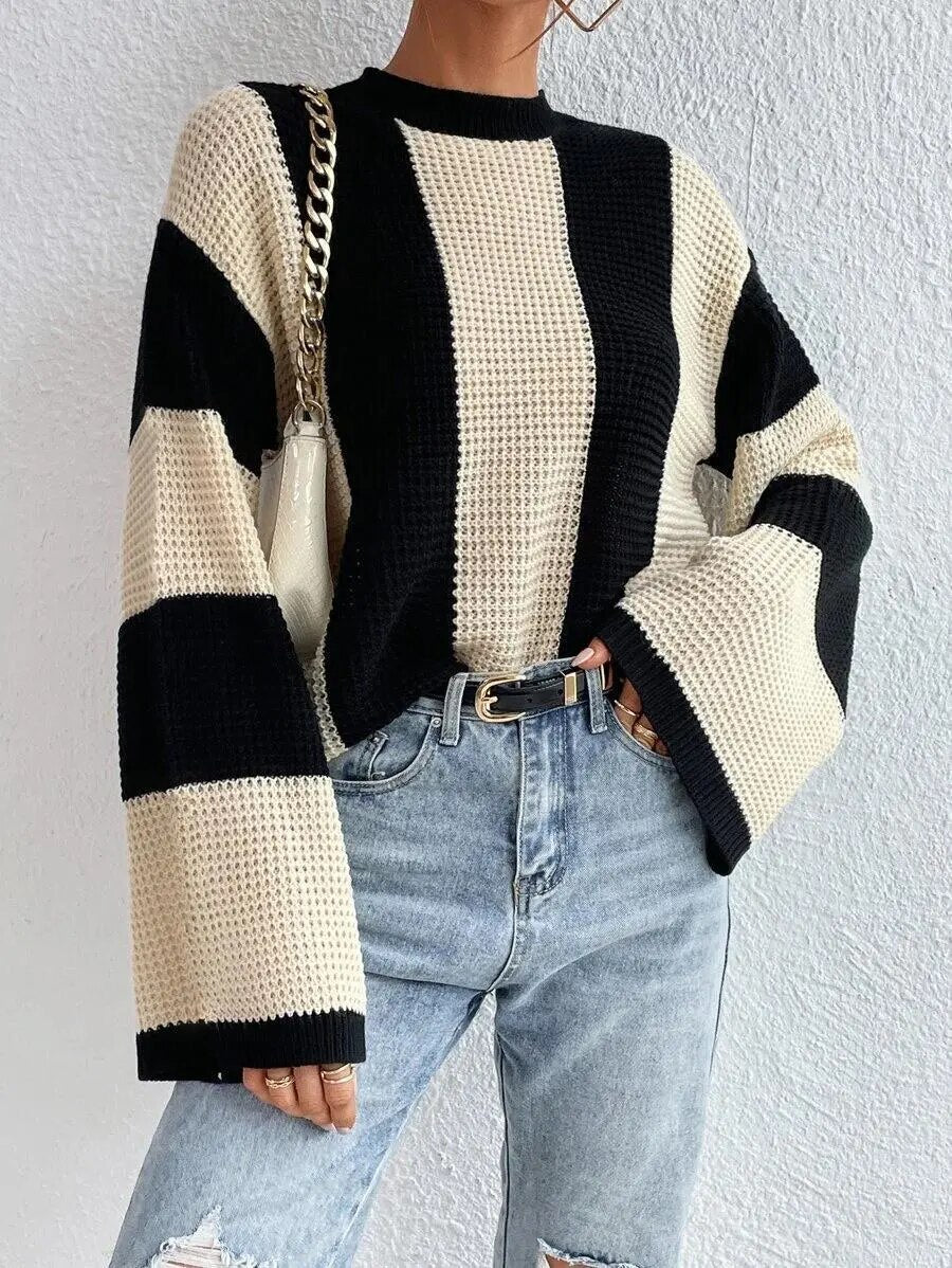 Drune | bicolor Strickpullover mit weiten Ärmeln