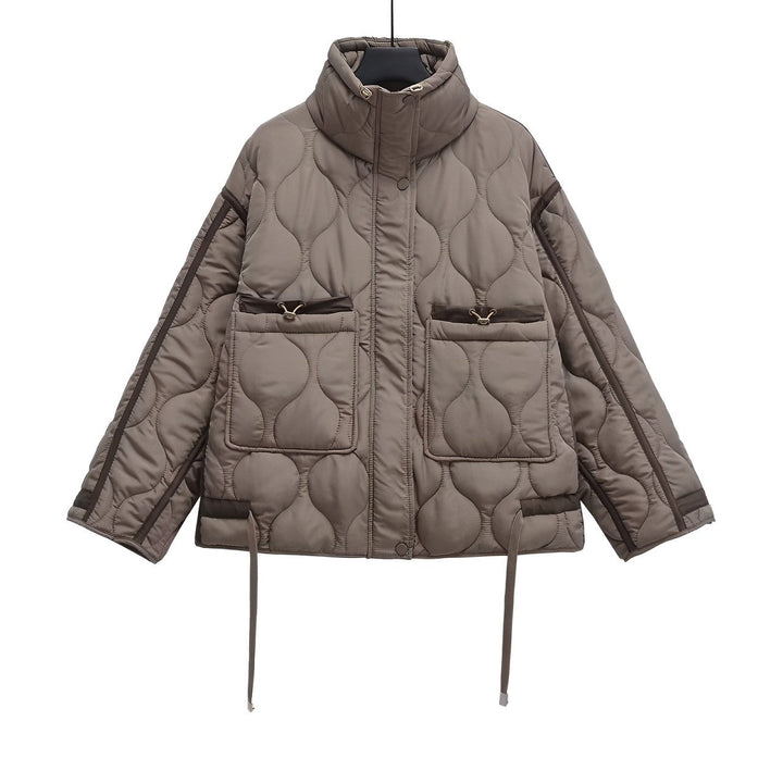 Drune | Baumwolljacke in Hüftlänge mit Stehkragen und Kordelzug