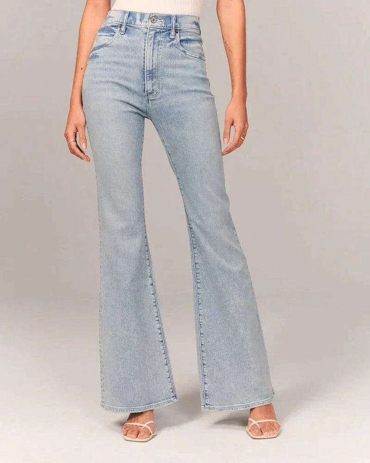 Drune - Figurformende Bootcut-Jeans