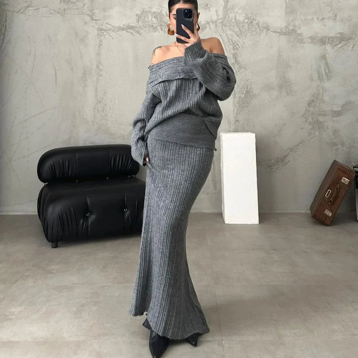 Drune | Elegantes Satz Aus Schulterfreiem Pullover und Tailliertem Strickrock