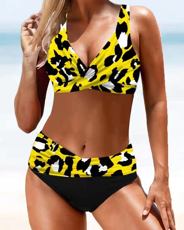 Drune | Bikini Mit Buntem Badeanzug