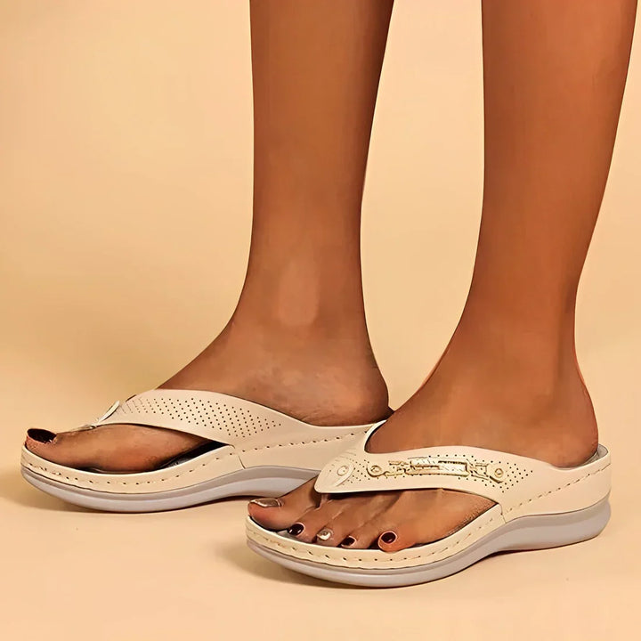 Drune | Weich Gepolsterte Flip Flop Sandalen