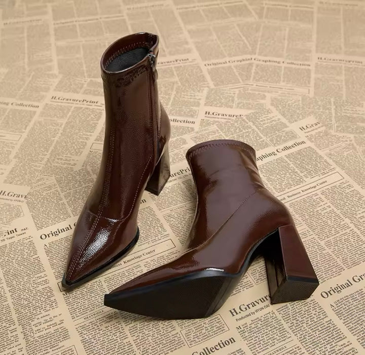 Drune | Lackleder Stiefeletten mit Blockabsatz