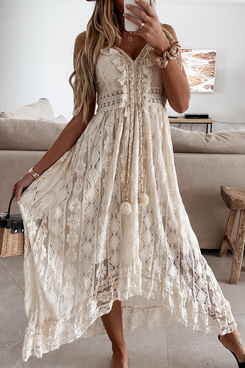Drune | Midi-Kleid Lachsfarben mit Spitze und Rüschen