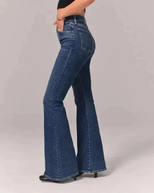 Drune - Figurformende Bootcut-Jeans