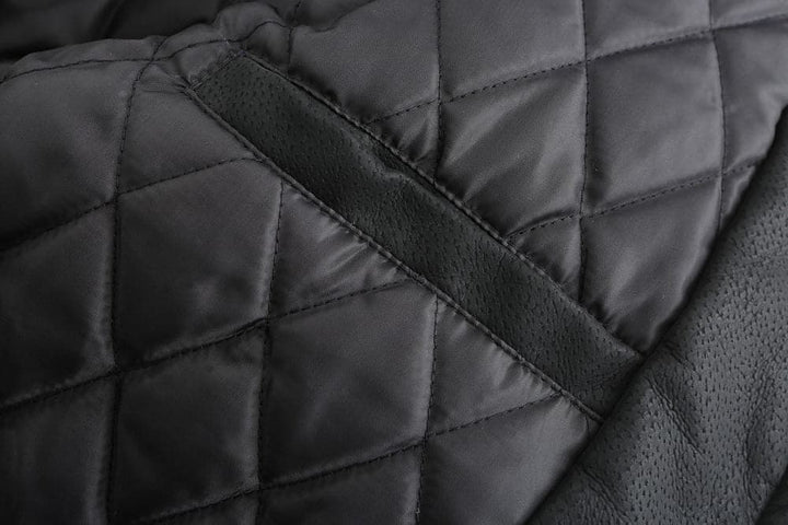 Drune | Leder Look Jacke Kordelzug Kapuze Ge Quiltete Fütterung Reißverschlussverschluss Gerippter Saum