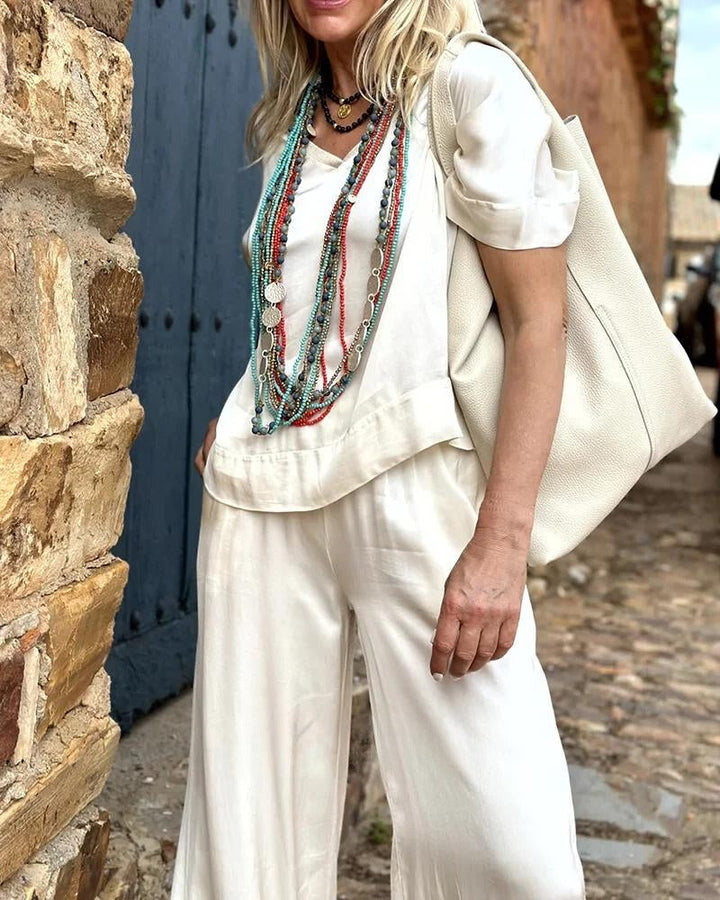 Drune | Himmelweiße Bluse und Hosen-Set mit eleganter Ausstrahlung