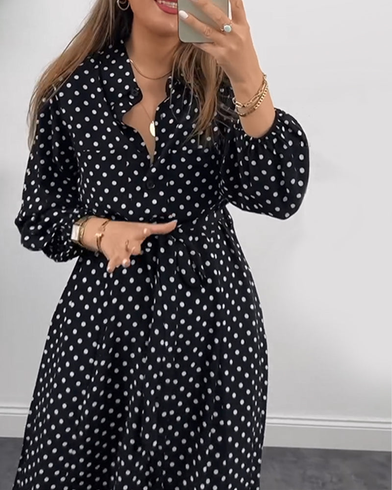 Drune | Kleid mit Gepunktetem Revers