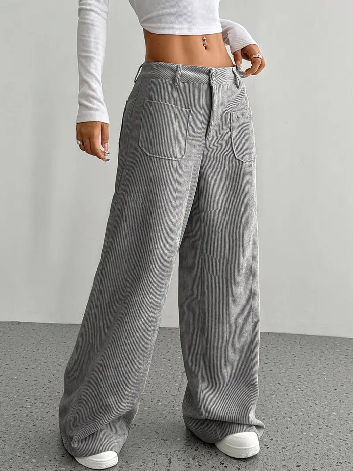 Drune | Cordhose mit weitem Bein
