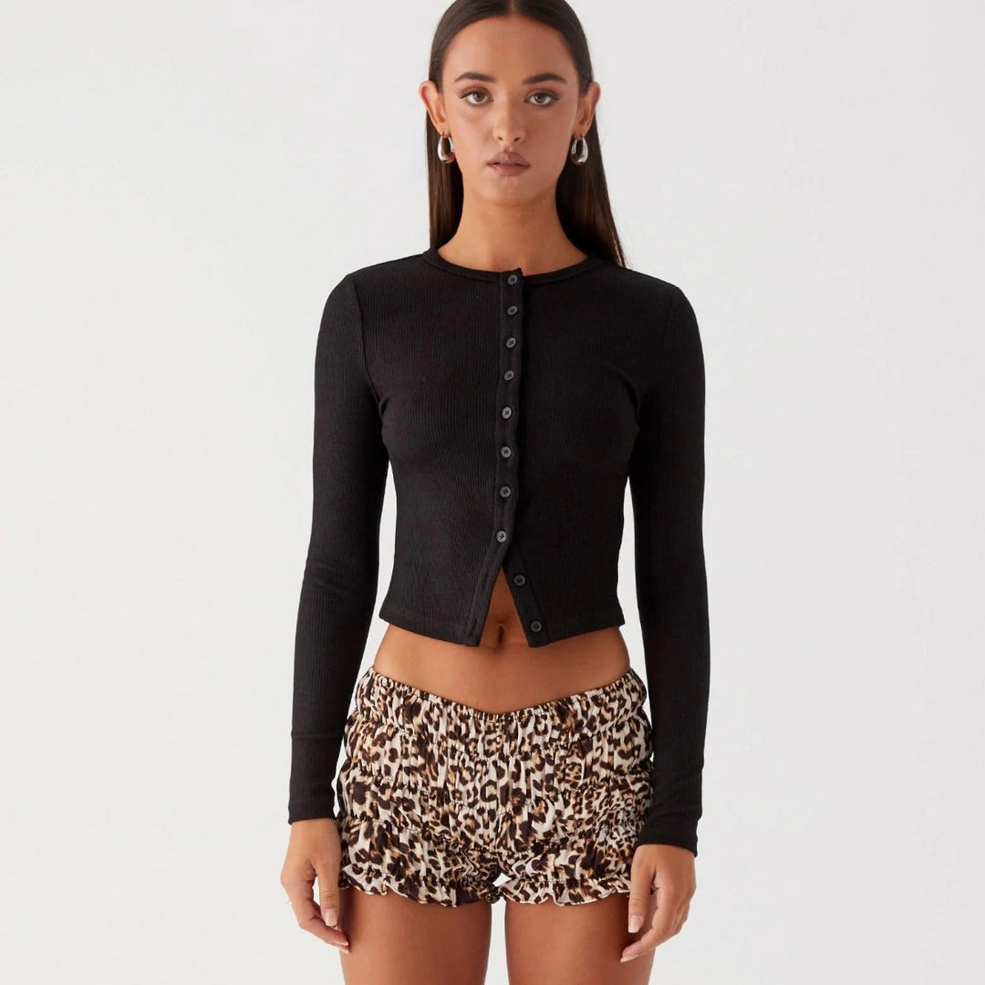 Drune | Einfarbige schmal geschnittene lange Strickjacke