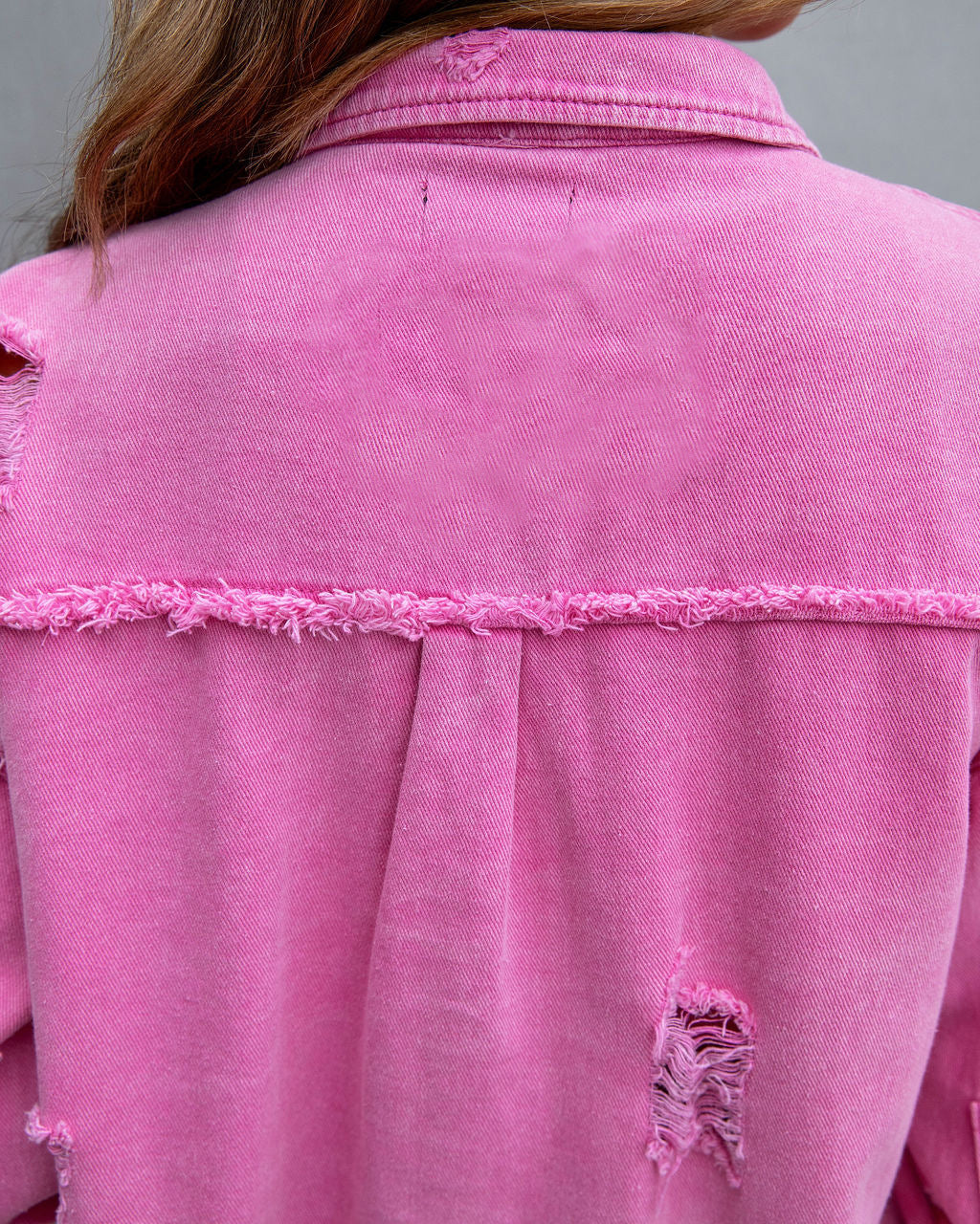 Drune | Modische vibrierende Denimjacke für Frauen