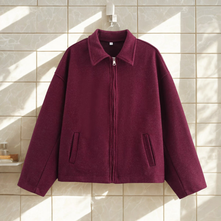 Drune | Fit Damen Kurzjacke mit Spitzem Kragen und Frontreißverschluss