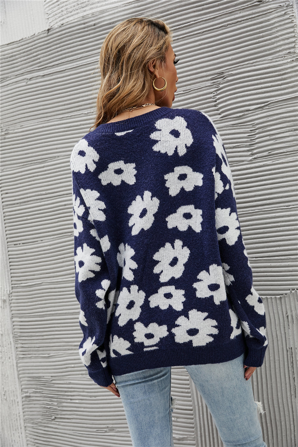 Drune Blumen Rundhals Blauer Strickpullover