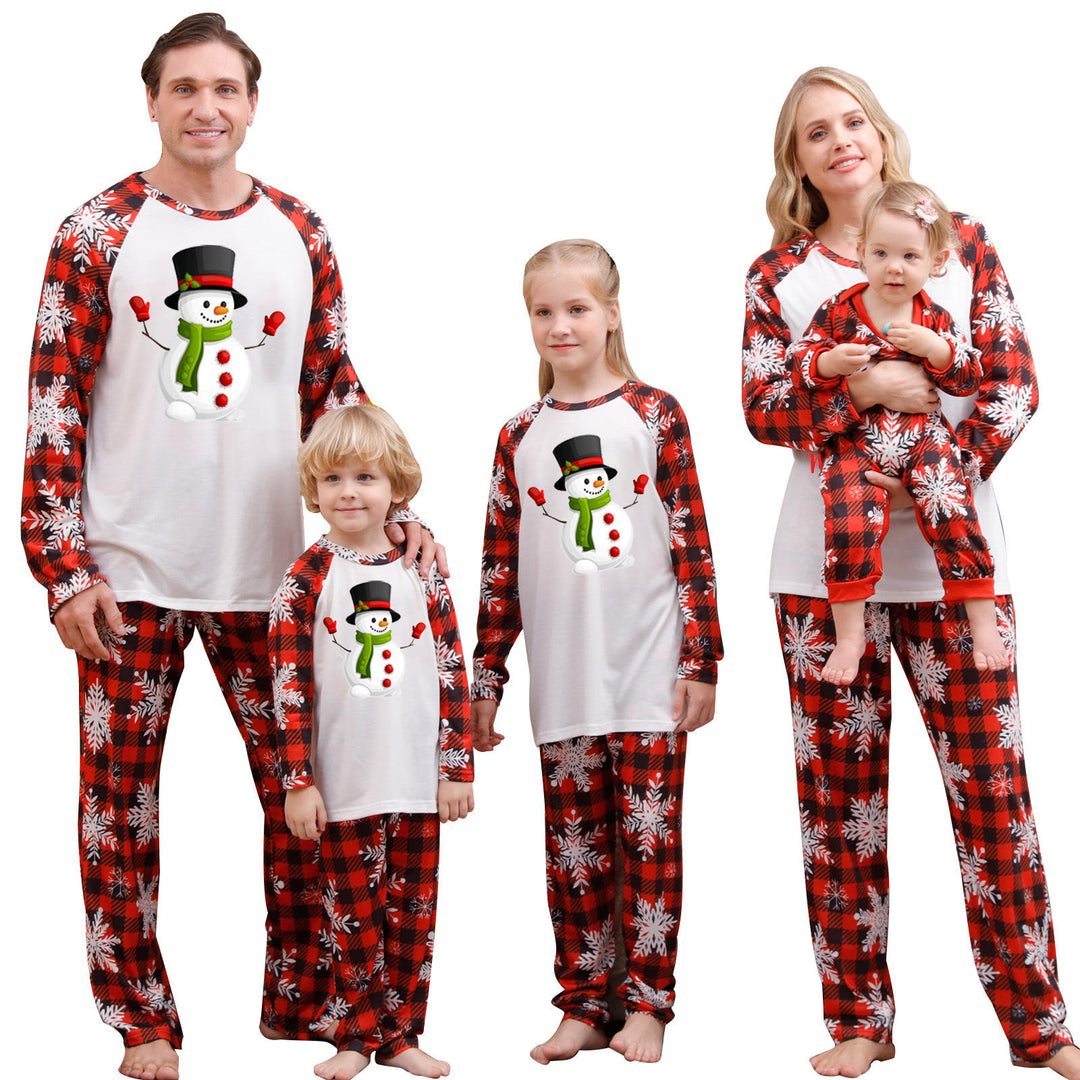 Weihnachts-Schlafanzug-Set für die ganze Familie