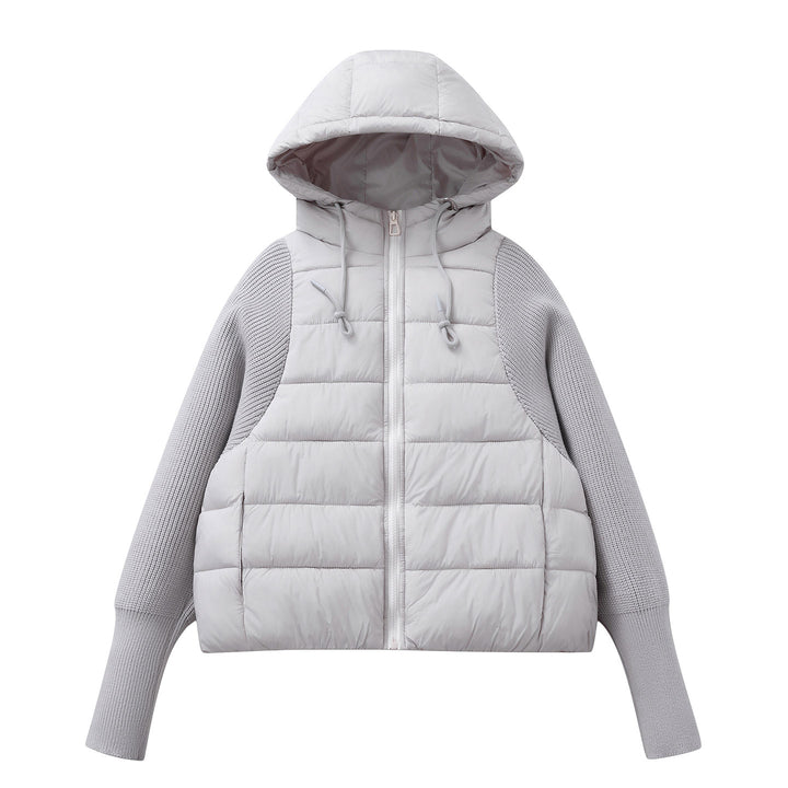 Kurze Damen-Steppjacke mit Strickärmeln und Kapuze