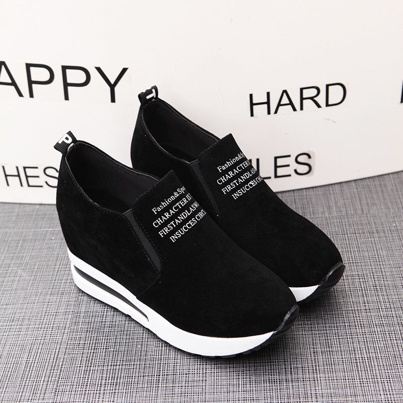 Damen nan Keilabsatz-Sneaker mit Samtoptik und elastischen Einsätzen Drune