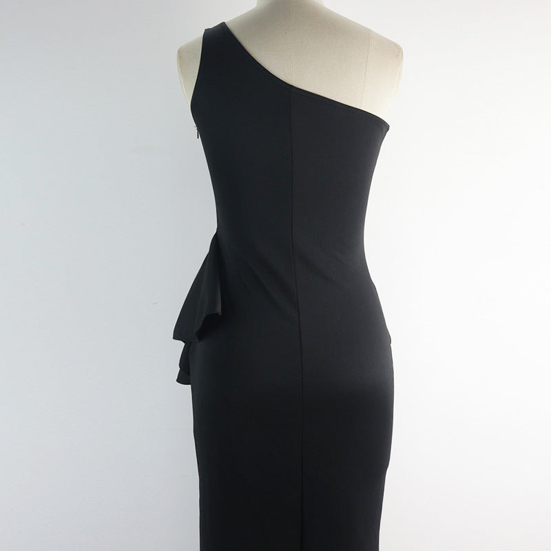 Damen elegantes asymmetrisches Maxikleid mit Rüschen und Schlitz Drune