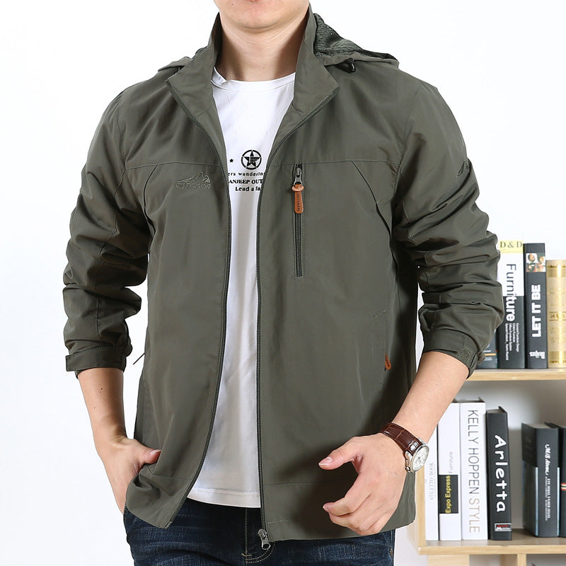 Herren leichte wind- und wasserabweisende Softshelljacke mit Kapuze, Brustreißverschluss und verstellbaren Ärmelabschlüssen Drune