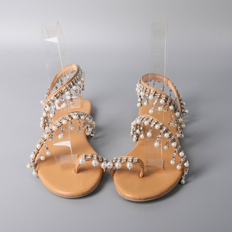 Damen nan opulente Perlen-Riemchensandalette mit hängender Schmuckborte, filigraner Zehenlasche und gepolstertem Komfortfußbett Drune