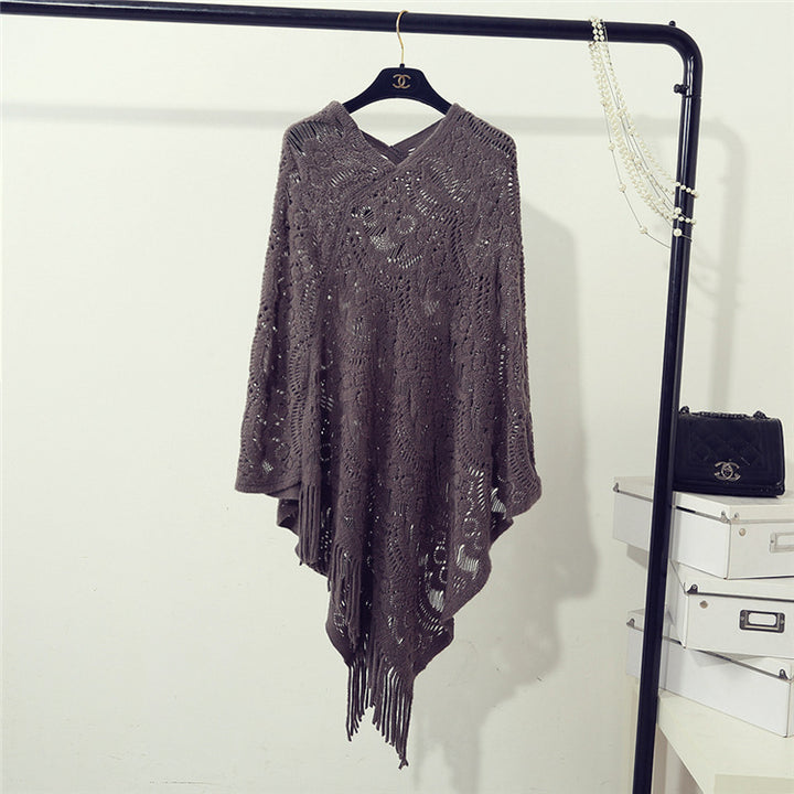 Damen Strickponcho mit fransigen Details und luftiger Lochstruktur Drune