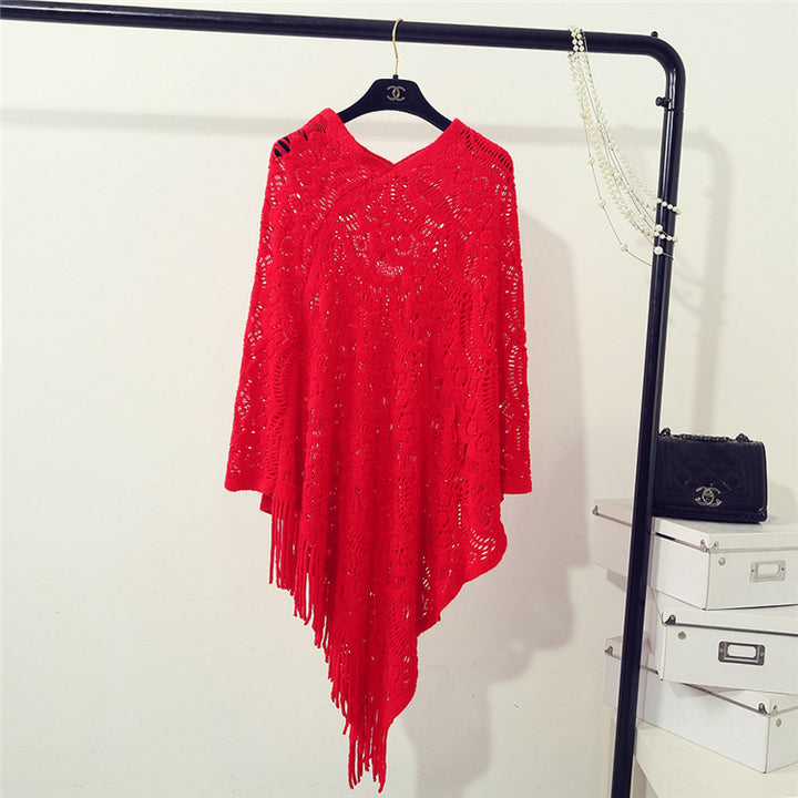 Damen Strickponcho mit fransigen Details und luftiger Lochstruktur Drune
