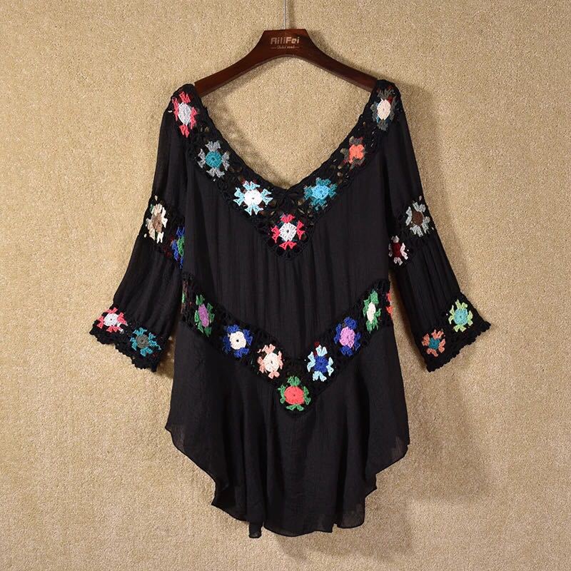 Damen Häkelbluse mit bunten Floral-Applikationen Drune