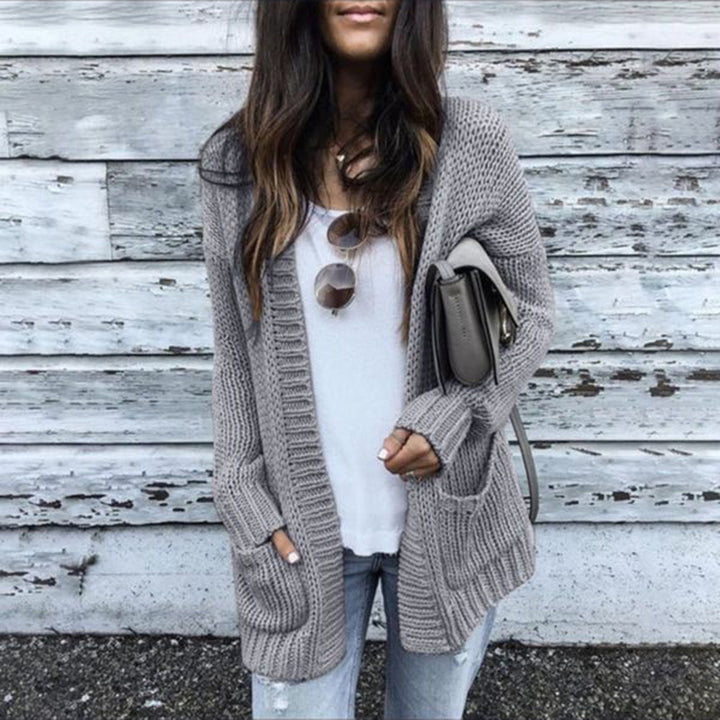 Damen Strickjacke mit tiefem V-Ausschnitt und praktischen Taschen Drune
