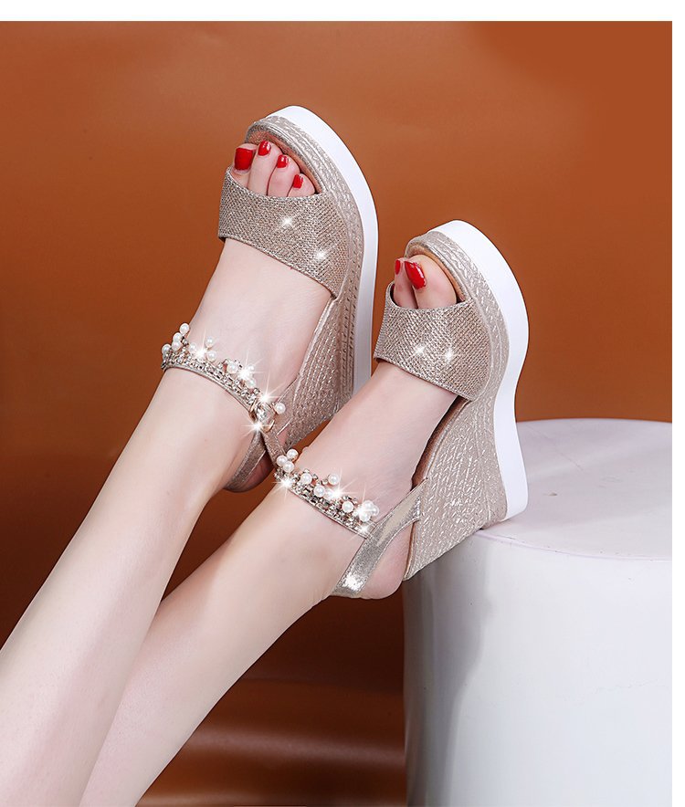Damen nan glitzernde Keilsandalette mit Perlenfransen und verstellbarem Knöchelriemen Drune