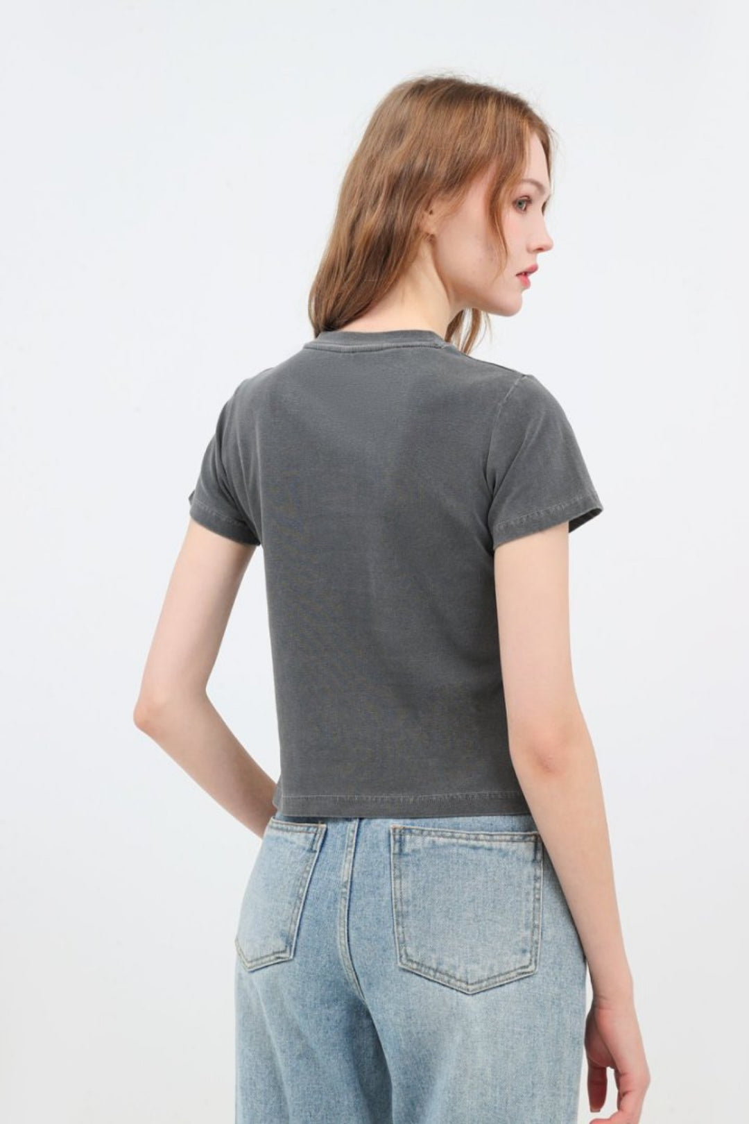 Drune | Schillerndes altes kurzes T-Shirt mit Färbung
