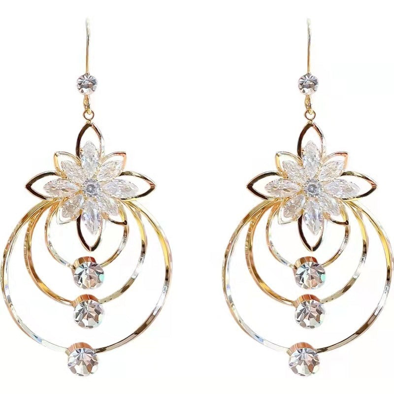 Drune | Luxuriöse Goldene Creolen