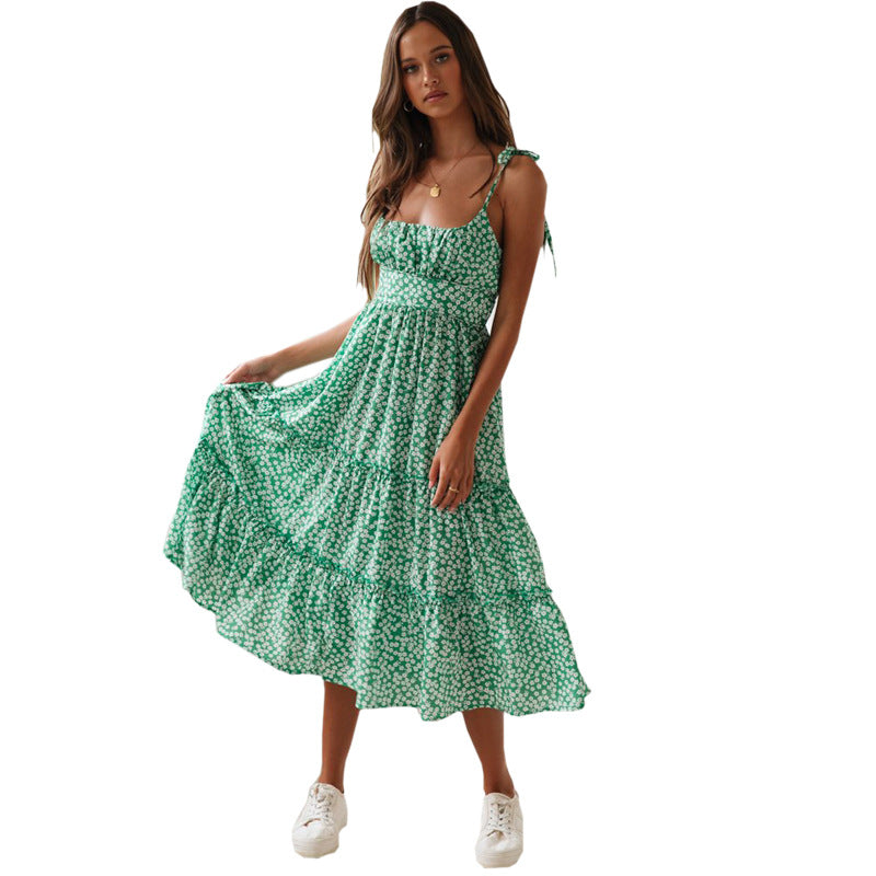 Damen Maxikleid mit verspielten Rüschendetails und zarten Trägern Drune