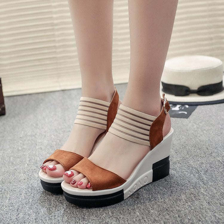 Damen Wedge-Sandaletten mit elastischem Riemendesign und gepolsterter Innensohle Drune