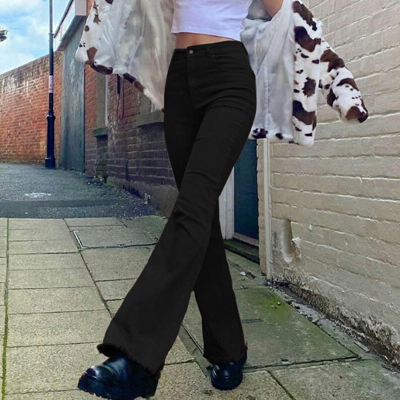 Drune Stretch-Bootcut-Jeans: Komfort und Stil vereint
