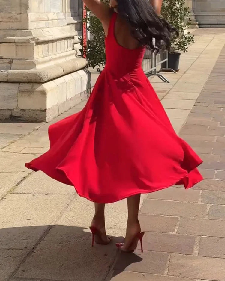 Drune | Rotes Enges Midikleid Mit Trägern