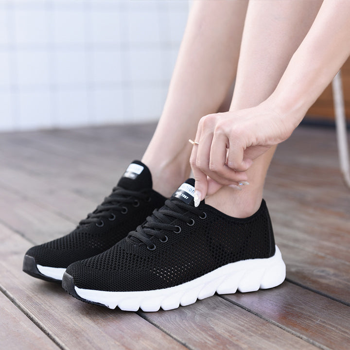 Damen nan leichte Netz-Freizeitsneaker mit perforiertem Obermaterial und flexibler Wellenlaufsohle Drune