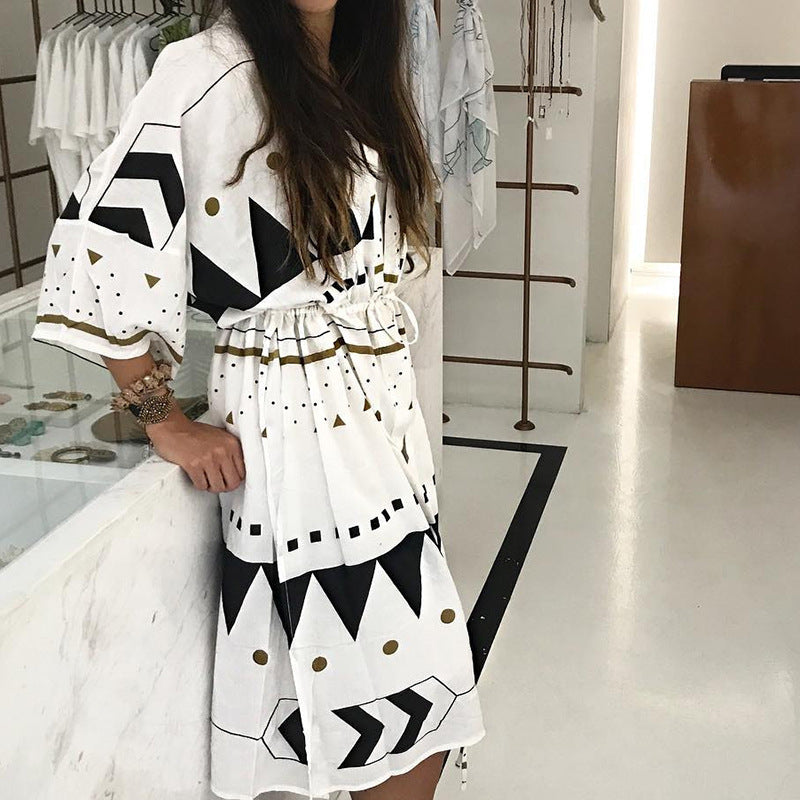 Damen Midikleid-Kaftan mit V-Ausschnitt, Tunnelzug-Taillenraffung & grafischem Print Drune