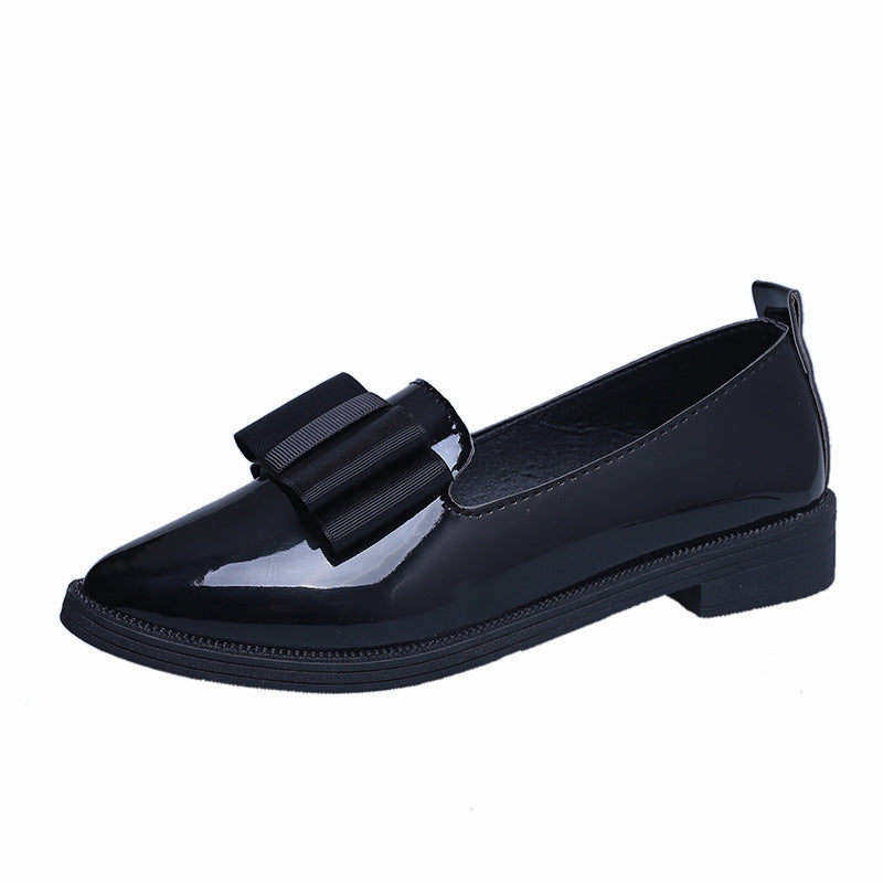 Damen nan elegante Lackslipper mit dekorativer Schleife und gepolstertem Komfortfußbett Drune