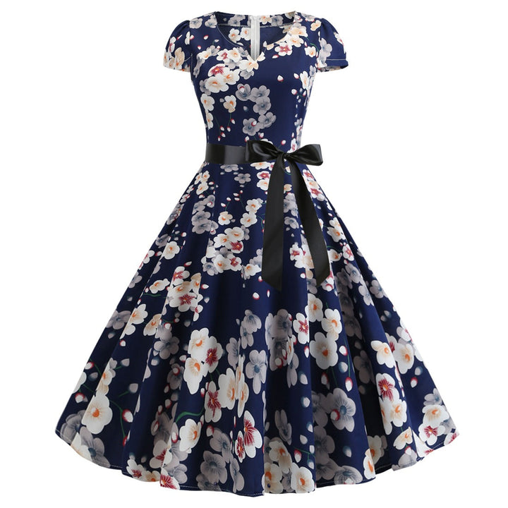 Drune | Damenkleid für Hochzeitsgäste mit weitem Saum