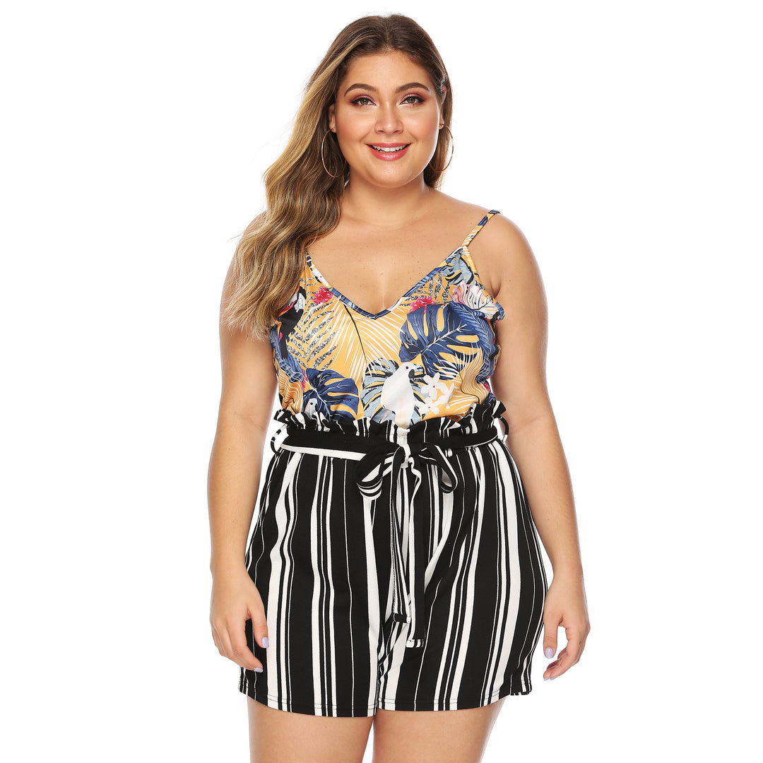 Damen elegant geschnittene gestreifte Shorts mit dekorativem Bindegürtel Drune