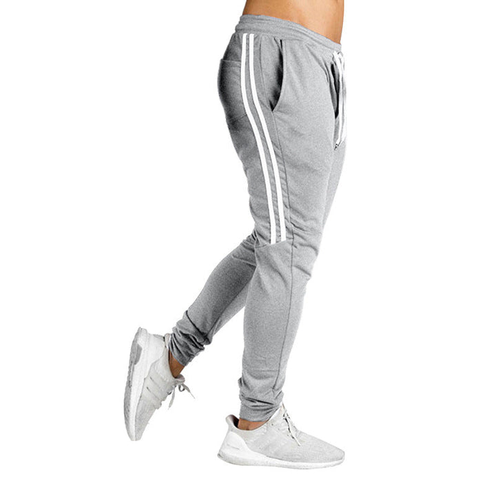 Herren Sportliche Jogginghose mit atmungsaktiver Struktur und seitlichen Streifen Drune