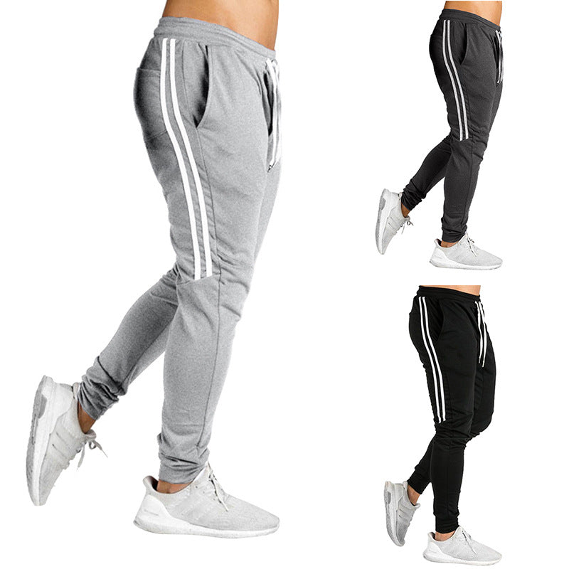 Herren Sportliche Jogginghose mit atmungsaktiver Struktur und seitlichen Streifen Drune