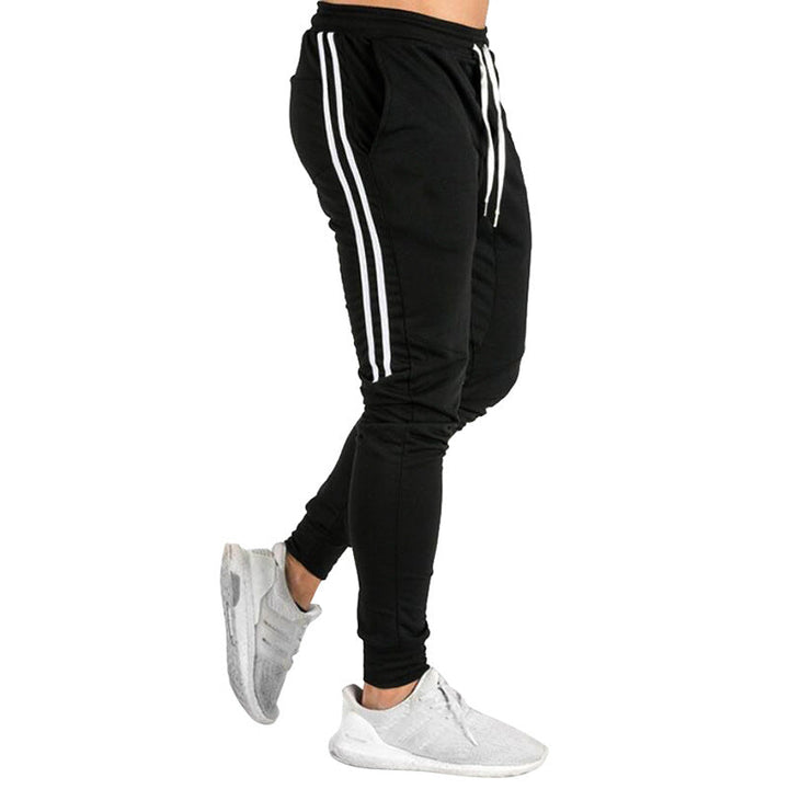 Herren Sportliche Jogginghose mit atmungsaktiver Struktur und seitlichen Streifen Drune