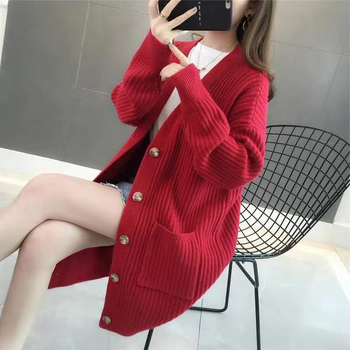 Damen Grobstrick Cardigan mit tiefem V-Ausschnitt und eleganten Knopfdetails Drune