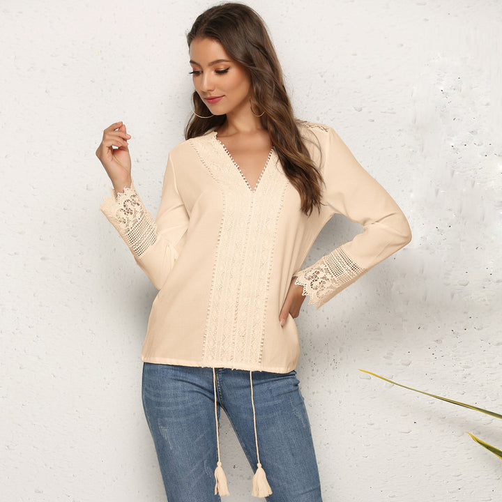 Damen Boho-Spitzenbluse mit V‑Ausschnitt, Häkelbesatz & Quasten‑Tunnelzug Drune