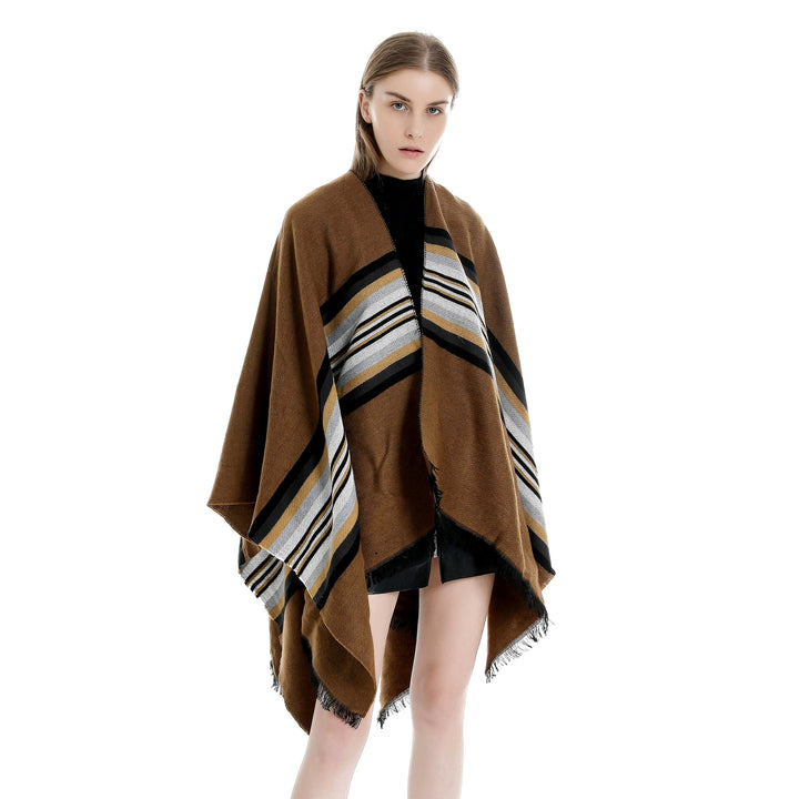 Damen Lässiger Ruana-Poncho aus Wollmix mit asymmetrischem Zipfel und feinem Streifenjacquard Drune