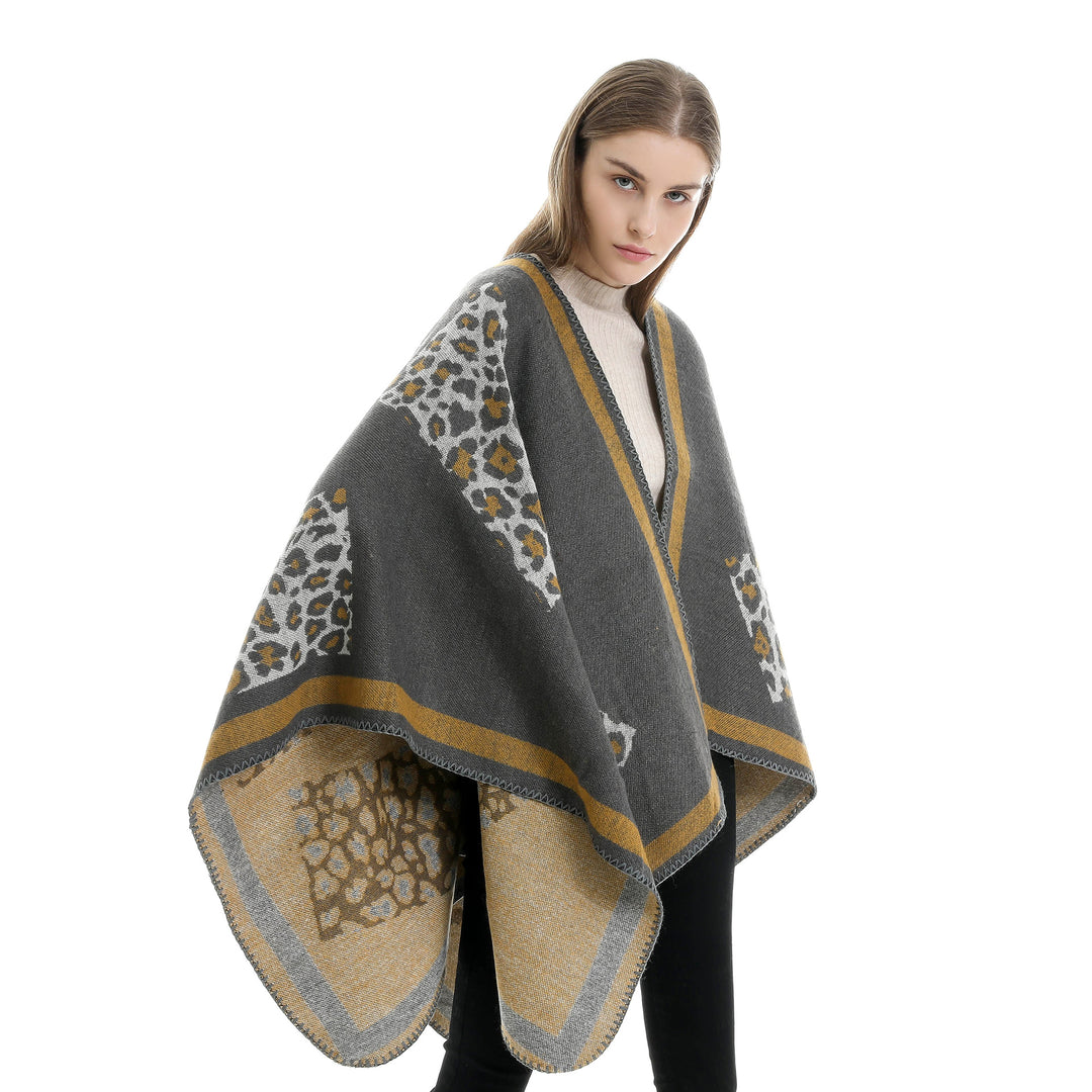 Damen Wolloptik-Kimono-Ruana mit Leopardenjacquard und kontrastierter Bordüre Drune